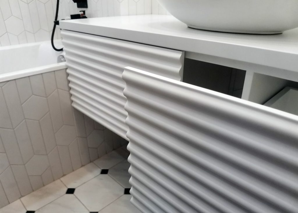 Декоративные панели для мебели в ванной